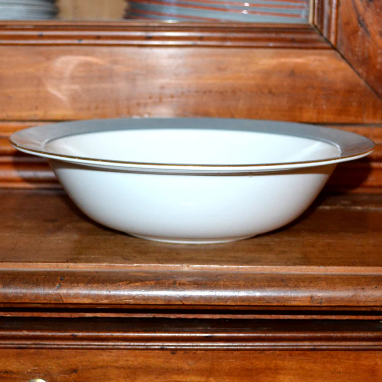 Royal Doulton Rose Elegans TC1010 lidded tureen - Image 4